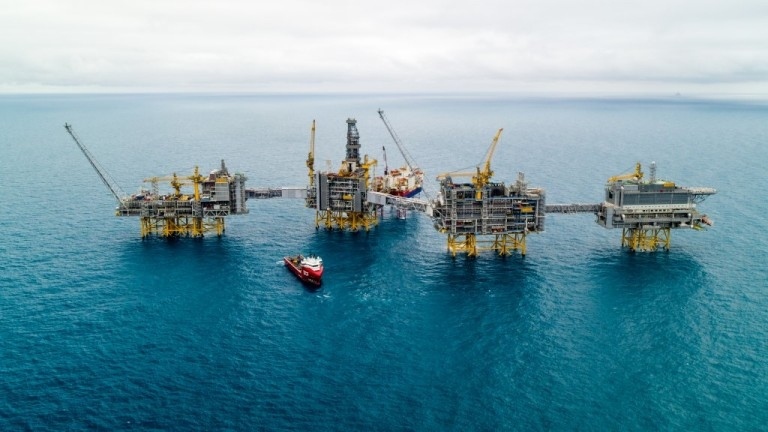 Започна ли „лов“ на морски сондажи за петрол